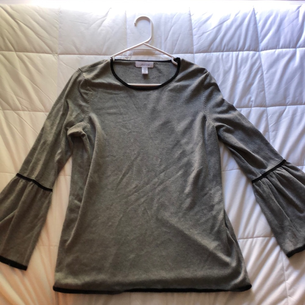 Gray and black long sleeve top